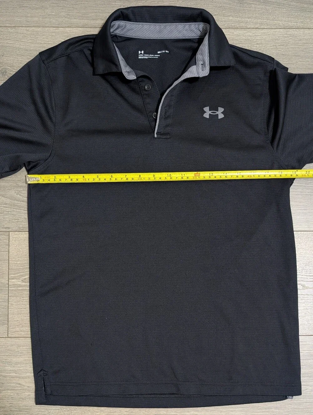 EUC•Under Armour Mens Performance Golf Tech Polo Black Loose Fit W/Subtle Logo•S
